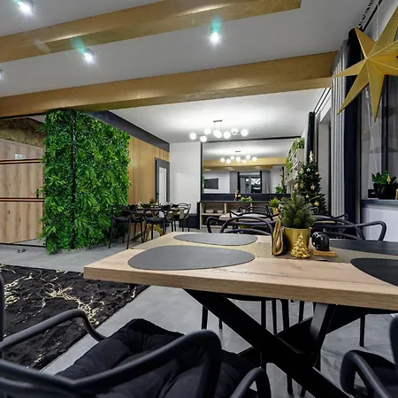 게스트하우스 Lux Wolf 부코비나 타트잔스카