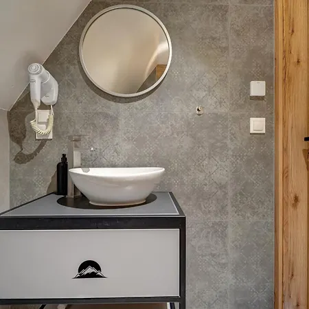 Lux Wolf 부코비나 타트잔스카