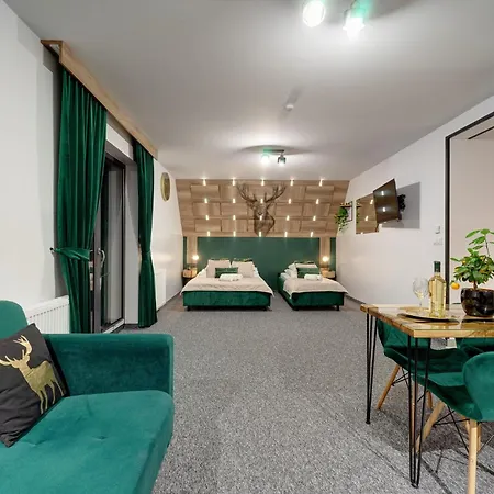 Lux Wolf 3* 布库维纳塔然斯卡