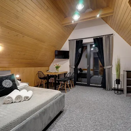 Lux Wolf 3* 부코비나 타트잔스카