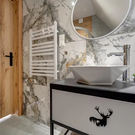 招待所 Lux Wolf 3*