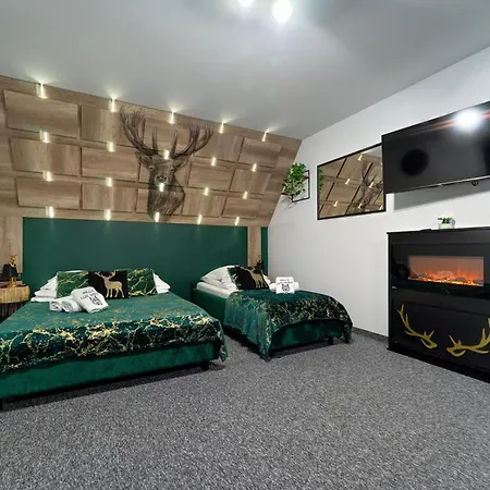 Lux Wolf Jacuzzi&sauna&grota Solna