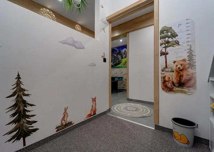 Lux Wolf Pensión 3*