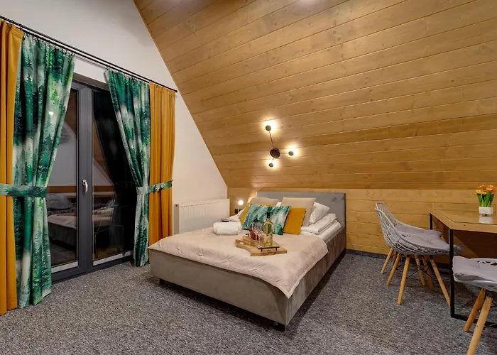 Lux Wolf Pensión 3*