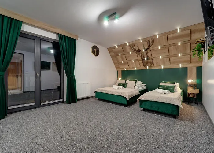 Lux Wolf Pensión 3*