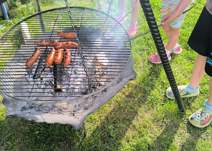 Lux Wolf Pensión 3*